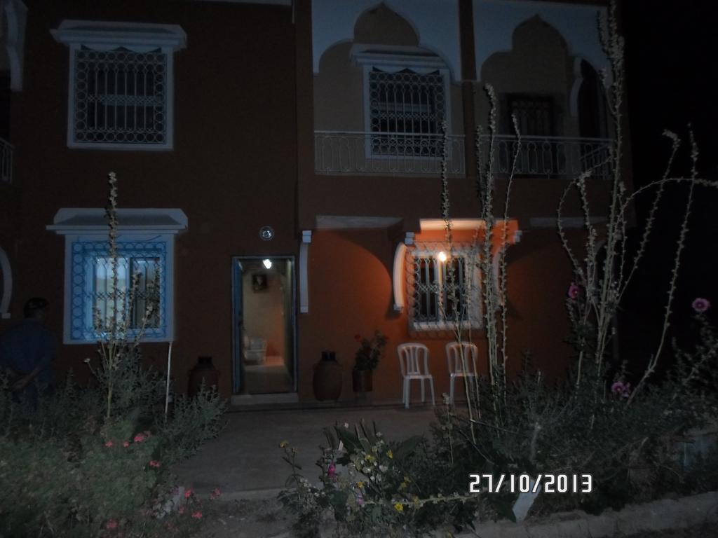 Auberge Tilila Tafraout Bagian luar foto